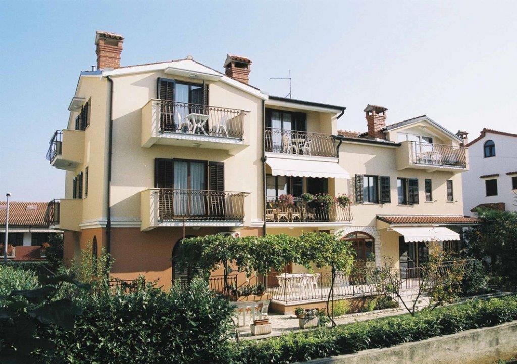 Apartments Alice Rovinj Exteriör bild