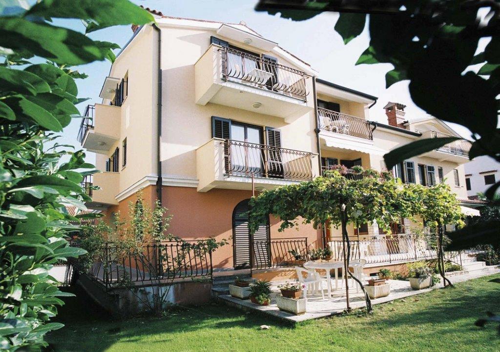 Apartments Alice Rovinj Exteriör bild